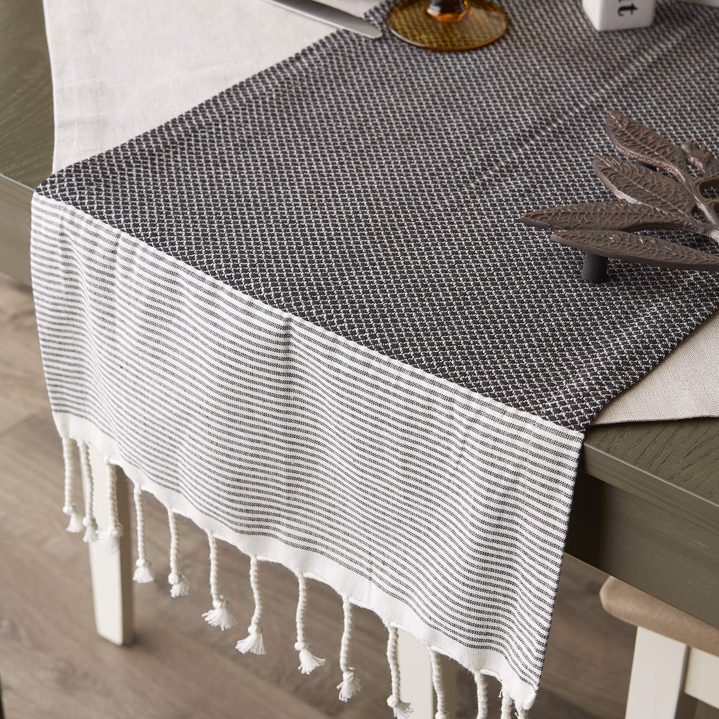 DII Bordered Dobby Woven Table Runner, 15 x 72, Black, 1 Piece